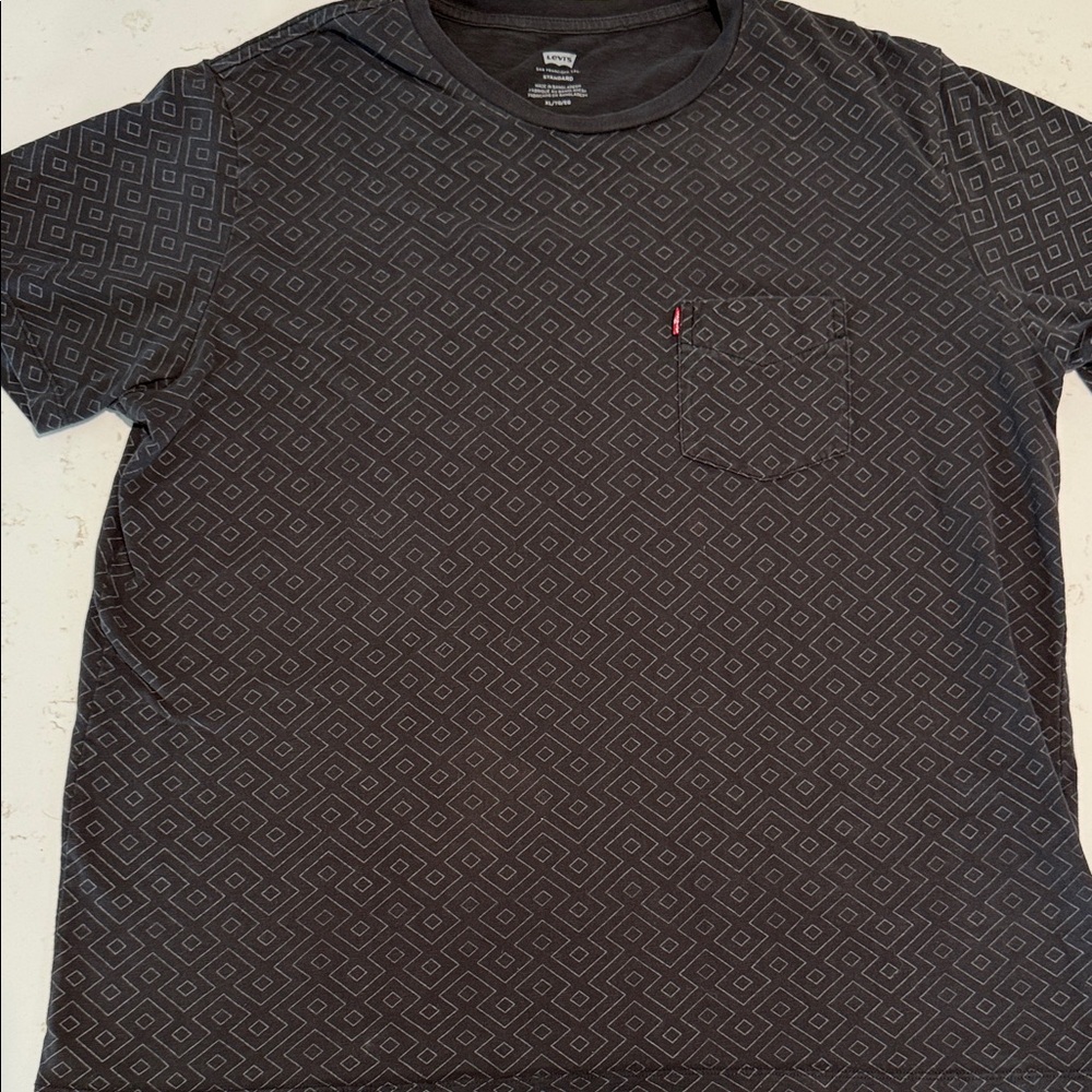 Levi's Men's Dark Gray Geometric Tee 90s